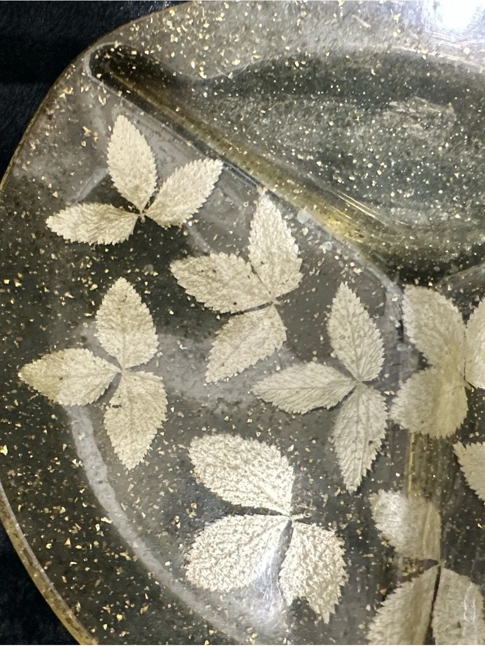 MCM Lucite Divided Serving Tray With Leaf Inlay & Gold Color Glitter Flakes